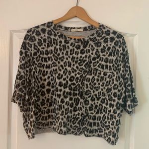 Cheetah Cropped Tee